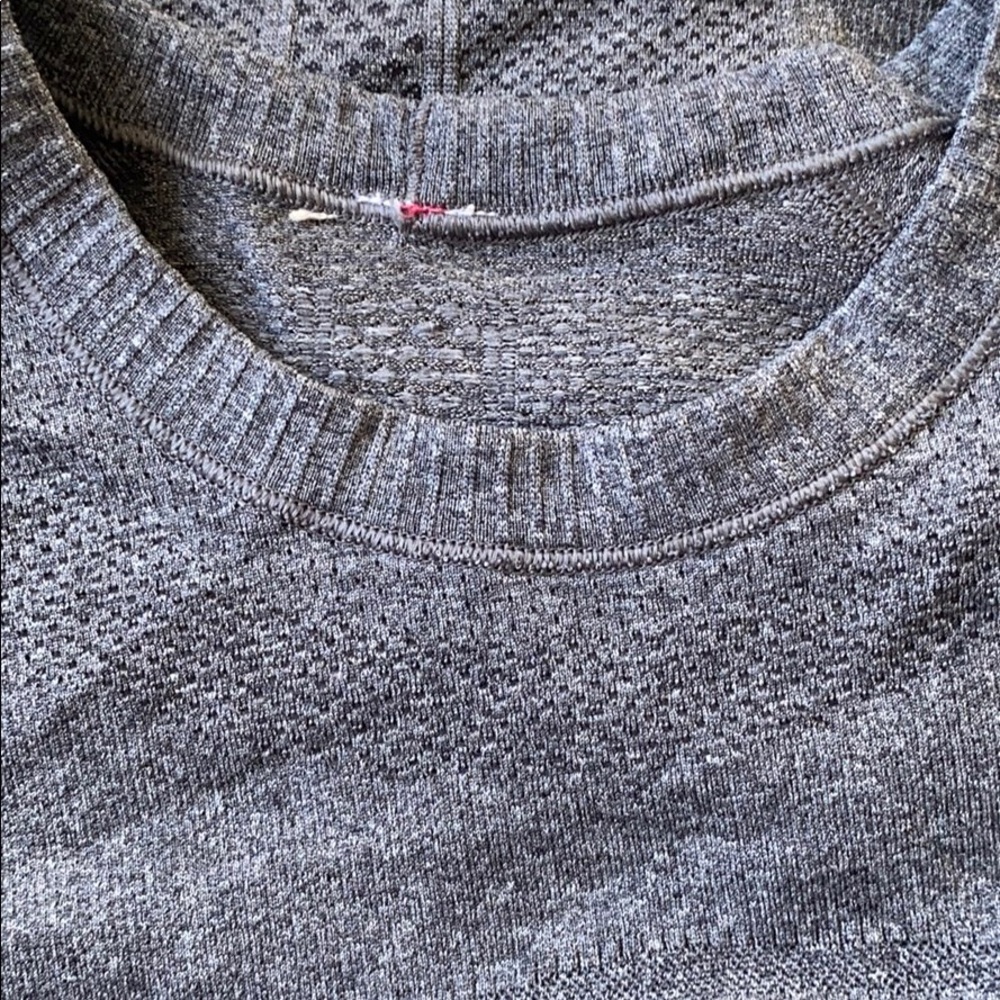 Lululemon Swiftly Tech Long Sleeve Crew Size 4 - Picture 8 of 12